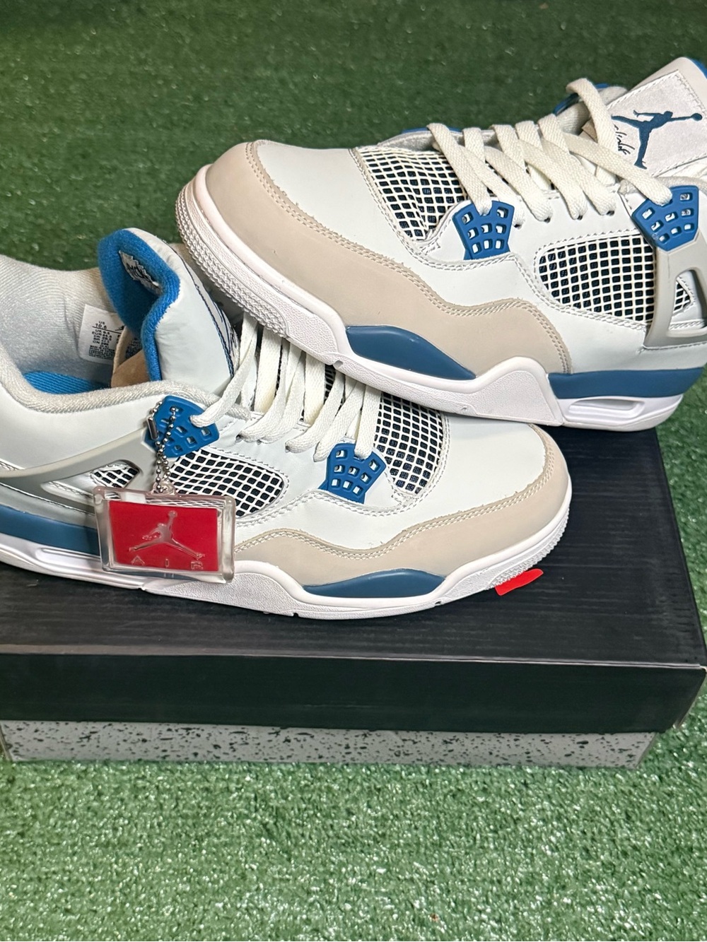 Men’s Jordan 4 Retro Military Blue